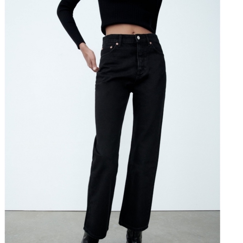 Zara High-Rise Straight Leg Jeans